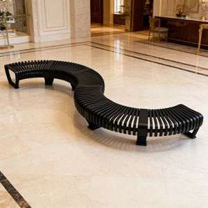 Y870A Banco Moderno en Forma de Arco para Espacios Comerciales, Asientos de Madera y Hierro Resistentes para Centros Comerciales, Tiendas Minoristas y Áreas Públicas - Product Image 2