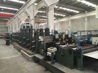 Machine spécialisée pour la fabrication de tuyaux en acier pour l'installation de raccords de tuyauterie structurelle et la production de conduites en acier inoxydable