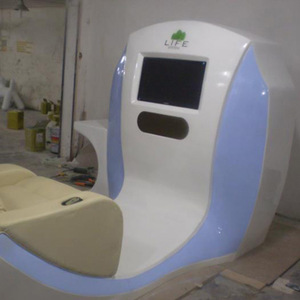 Table de massage médicale Life en fibre de verre et PVC, réglable, mobilier de salon et d'hôpital au design contemporain - Product Image 1