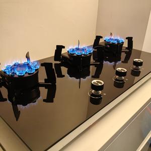 Table de cuisson à gaz GPL encastrable à trois brûleurs, turbo, avec dessus en verre, économie d'énergie, allumage électronique par impulsion, usage domestique, vente en gros - Product Image 3
