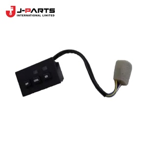 ปุ่มควบคุมสวิตช์ไฟฟ้าสำหรับเครื่องทำความเย็นสำหรับโตโยต้า HIACE LH103 1993-1998 88611-95A01 - Product Image 6