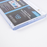 Porte-cartes de sport magnétique triple en plastique moderne avec logo personnalisé 100% coupe UV pour cartes de livret de 201mm