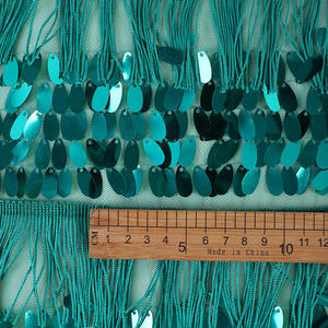 Tissu de <span class=keywords><strong>dentelle</strong></span> brodée à pampilles à bandes droites à paillettes pour l'artisanat et le bricolage robes de mariée Costume de théâtre décoratif - Product Image 1