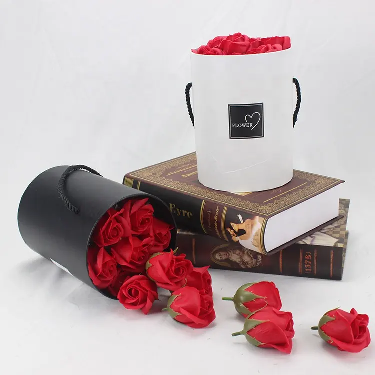 Valentine's Day circular paper cardboard luxury gift box for flowers