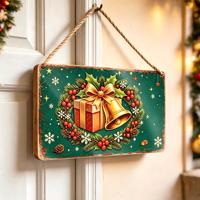 Décoration Murale Vintage de Noël : Guirlande Suspendue en Bois Vert Forêt avec Clochettes Dorées et Baies d'Aigue-marine – Cadeau Idéal, Vente en Gros Direct Usine