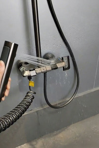 Système de douche mural en acier inoxydable avec barre coulissante, <span class=keywords><strong>mitigeur</strong></span> thermostatique, pommeau de douche carré à jet pluie/jet massant - Product Image 2