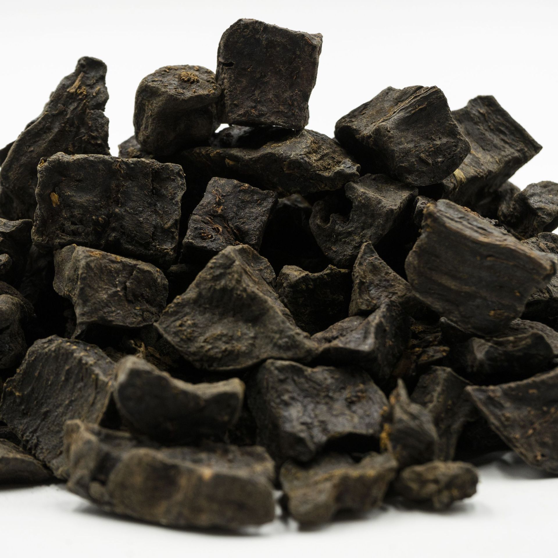 Polygonum Multiflorum (He Shou Wu Fleeceflower Root Fo-Ti) Sulfur-Free Dried Root Chinese Herbal Medicine Anhui 24 Months Shelf