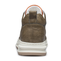 Chaussures de porte d'ascenseur en gros de haute qualité 8cm pour hommes baskets en cuir décontractées hauteur augmentant la marque pas cher Offre Spéciale