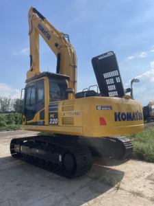 Excavatrices d'<span class=keywords><strong>occasion</strong></span> Komatsu PC220-7 d'origine du Japon, PC220-8, excavatrices d'<span class=keywords><strong>occasion</strong></span> bon marché de haute qualité - Product Image 1