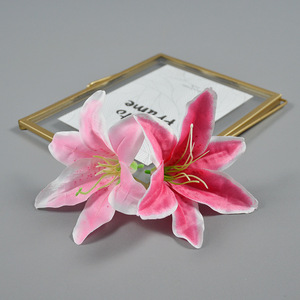 Fleurs artificielles de lys en soie Dongchen pour décorations de mariage, tables, voitures et banquets - Product Image 1