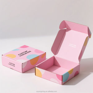 Scatole Rigide in Cartone Ondulato Riciclato Personalizzate all'Ingrosso con Chiusura Magnetica e Design Goffrato per Calzini e Prodotti Alimentari - Product Image 2