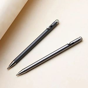 Mini stylos à bille métalliques en gros, en alliage de titane, pour signature professionnelle, avec logo personnalisé, idéaux pour les cadeaux d'événements d'entreprise - Product Image 3