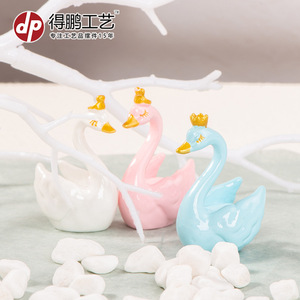 Decoraciones en miniatura de resina Dp Swan para el hogar, decoración de pasteles de escritorio, 4 colores, forma artística de animal, azul, rosa, negro, blanco - Product Image 3