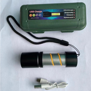 Nueva Mini Linterna LED, Portátil, de Colores, Luz de Emergencia, Funciona con Pilas AAA, Carcasa de Plástico, Alcance de 200M - Product Image 2