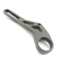 OEM chine usine CNC usiné moto abaissement maillons cadre lien de corps Support bras de liaison arrière noir aluminium anodisé