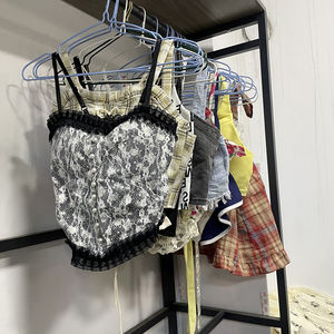 Vente en gros 2025 <span class=keywords><strong>pas</strong></span> <span class=keywords><strong>cher</strong></span> liquidation surplus vêtements femmes Sexy décontracté hauts inventaire envoi aléatoire - Product Image 4