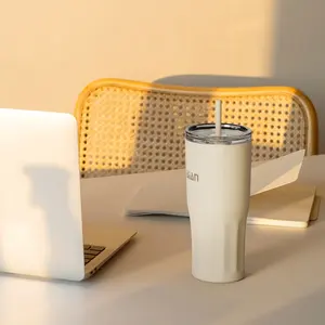 कस्टम यात्रा डबल दीवार कॉफी गिलास कप थोक के साथ 20oz स्टेनलेस स्टील के गिलास कप Leakproof ढक्कन