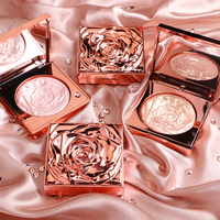 Vente en gros Private Label Palette de surligneurs scintillants en poudre pressée 3 couleurs à haute teneur en pigments avec miroir