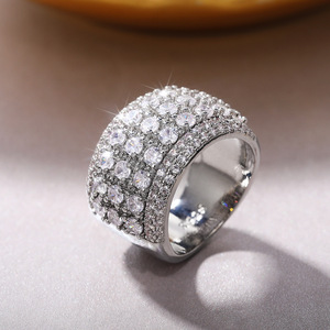 Anello da donna con zirconi a forma di cuore, elegante, per tutti i giorni, per banchetti, impilabile, idea regalo - Product Image 6
