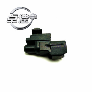 Capteur de température pour Li Auto L7 L8 L9 M01 81120011 ZJ 07 168, connexion rapide, utilisation en extérieur - Product Image 3
