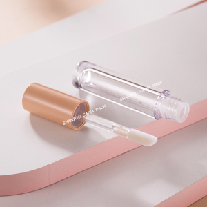 CAIYA couvercle coloré brillant mur épais vide rond 4ml lèvre <span class=keywords><strong>regard</strong></span> bouteille Logo personnalisé cosmétique grand pinceau brillant à lèvres huile Tube conteneur - Product Image 5