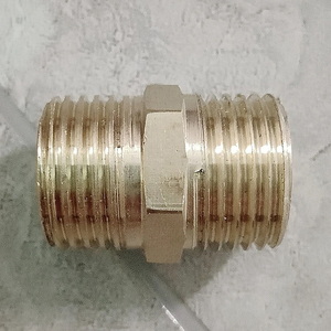 Nuevo diseño especial par hexagonal de filamentos codo macho de ajuste de compresión de latón - Product Image 5