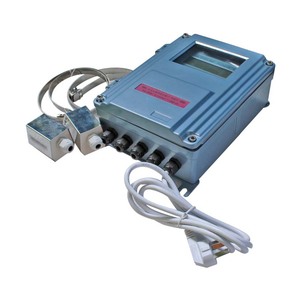 Morsetto portatile del misuratore di portata ultrasonico portatile sul flussometro digitale per la misurazione del liquido chimico dell'olio dell'acqua - Product Image 1