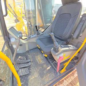 Excavator Volvo EC220 EC220D Bekas Original dengan Aksesoris Lengkap Performa Tinggi Dijual - Product Image 6