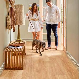 Suelo SPC Impermeable con Sistema de Clic, Tablones de Vinilo para Uso Comercial y Residencial - Product Image 4