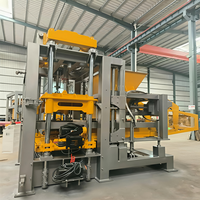Machine automatique de fabrication de blocs creux QT7-15, machine de moulage de briques en ciment emboîtables, machine à blocs de béton