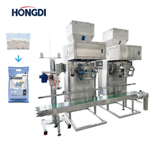 La máquina envasadora de doble tornillo para bolsas grandes se utiliza para envasar harina, fertilizantes y alimento para animales. - Product Image 1