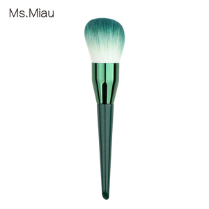 ชุดแปรงแต่งหน้าทำจากอลูมิเนียมด้ามไม้สีเขียวสำหรับ<span class=keywords><strong>ผม</strong></span>ที่มนุษย์สร้างขึ้น