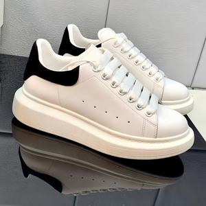 Zapatos de Cuero Casuales de Moda Unisex de Alta Calidad, Nuevos Tenis Blancos MQ, Zapatos para Caminar Transpirables y Cómodos para Exteriores - Product Image 5