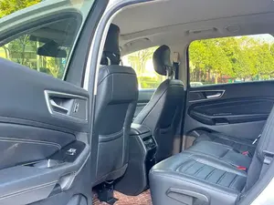 Voiture d'occasion <span class=keywords><strong>2018</strong></span> 2019 2020 <span class=keywords><strong>Ford</strong></span> <span class=keywords><strong>Edge</strong></span> 2.3T Sièges en cuir Toit ouvrant panoramique Automatique - Product Image 3