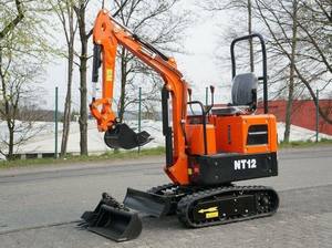 Mini-excavatrice sur chenilles Nante, vente directe usine, 3 tonnes, 2 tonnes, 1,2 tonnes, moteur Kubota EURO V CE EPA, petite pelle avec godet à pince - Product Image 5