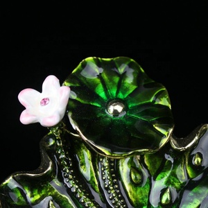 Nhà máy trực tiếp bán mới sáng tạo sơn kim cương sen ếch tráng men Hộp Đính cho trang trí nội thất - Product Image 5