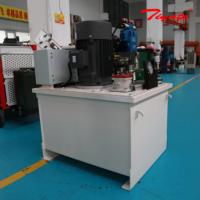 Unité de puissance hydraulique avec accumulateur à piston, moteur électrique, distributeur directionnel, bloc de distribution, tuyau DIN EN853 pour banc d'essai