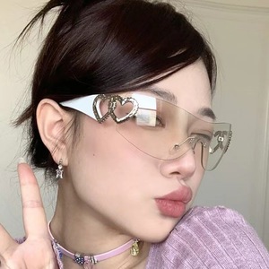European And American Oversized Frameless <b>Sunglasses</b> Double Heart Design UV400 Women's Y2K Fashion Style - Product Image 1