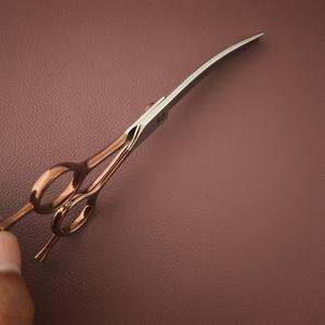 กรรไกรตัดผมโค้งขนาด 7.25 นิ้ว สแตนเลส 440C ด้ามจับสีบรอนซ์ ด้ามยาว - Product Image 5