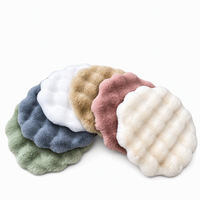 Petit tapis de lit pour chat en peluche lapin, coussin de couchage chaud et moelleux, tapis de sol pour l'automne/l'hiver