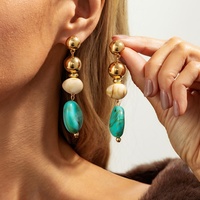 Boucles d'oreilles pendantes tendance multicolores en résine irrégulière pour femmes, breloques, accessoires de mode, bijoux cadeau