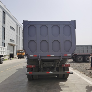 รถดัมพ์ใหม่ Howo Sinotruck แบบแมนนวล ขับเคลื่อน 8x4  แบบเทท้าย - Product Image 4