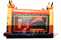 Structure gonflable commerciale à thème citrouille d'Halloween avec toboggan, taille personnalisable