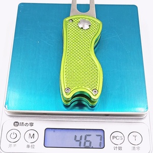 Herramienta de Reparación de Divots de <span class=keywords><strong>Golf</strong></span> Automática, Plegable, de Metal, con Logotipo Personalizado, Caja de Regalo con Marcador de Pelota, Precio de Fábrica - Product Image 2