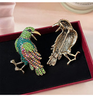 Pas Cher Personnalisé Prix De Gros Mode En Alliage De Zinc Multicolore Strass Cristal Animal oiseaux Broches Broches En Vrac