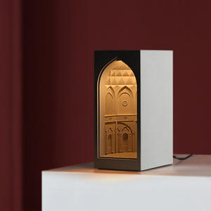 Lámpara de Noche Creativa para Dormitorio con Diseño de Jardín Persa, Lámpara de Mesa de Cerámica y PC, Adorno de Cemento, Lámpara de Pared, Funciona con Batería, Regalo - Product Image 1