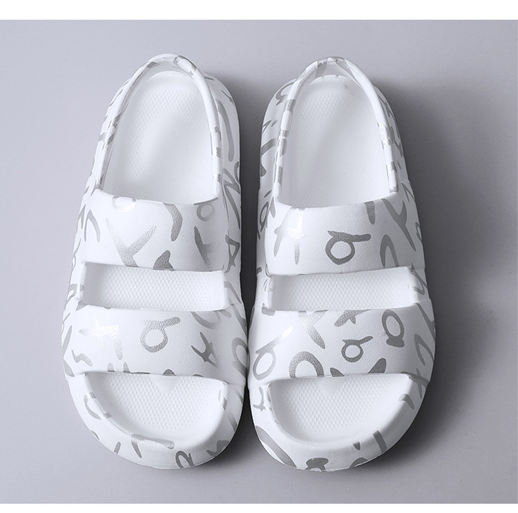 Men Shoes Summer Sandals Holes EVA Outdoor Beach Shoe Fashion Platform Sandals Slippers