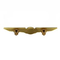 Nouveau design d'épingle en métal avec logo personnalisé insigne d'épingle en métal d'ailes de souvenirs d'aviation gravé en 3D