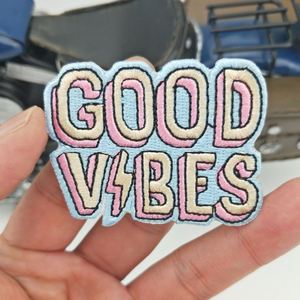 Offre Spéciale : Écussons Brodés Personnalisés « Good Vibes » à Thermocoller - Product Image 2