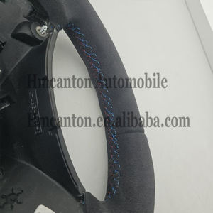 Volante Deportivo con Franja Superior Blanca de Alcántara, el Más Popular, para BMW Serie 3 E90 E91 E92 E93 - Product Image 5